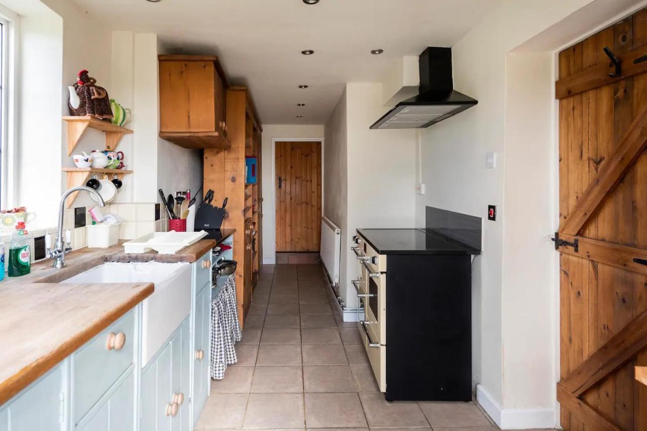 Llys Onnen - North Wales Holiday Cottage Молд Экстерьер фото